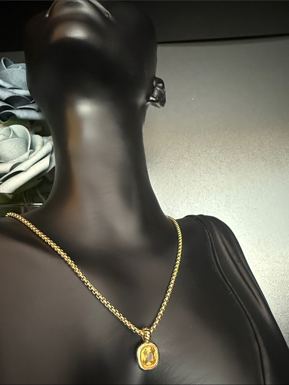 Gold Chain Necklace with Yellow Crystal Pendant - Picture 4 of 4